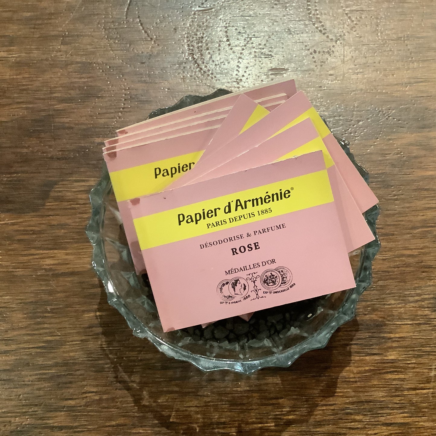 Papier d' Armenie Booklet